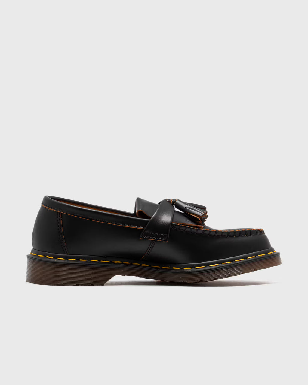 Dr. Martens Adrian Cherry Red