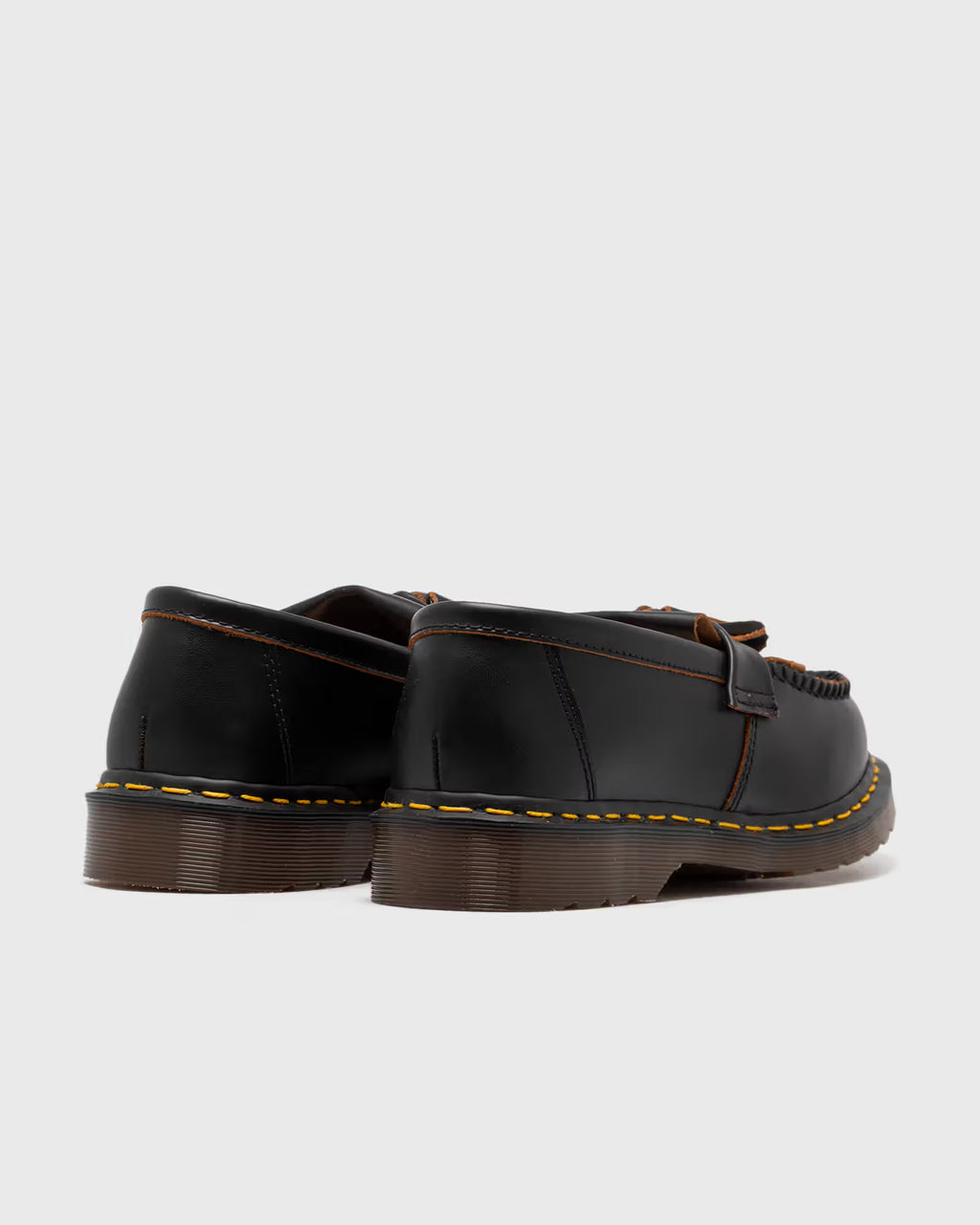Dr. Martens Adrian Cherry Red