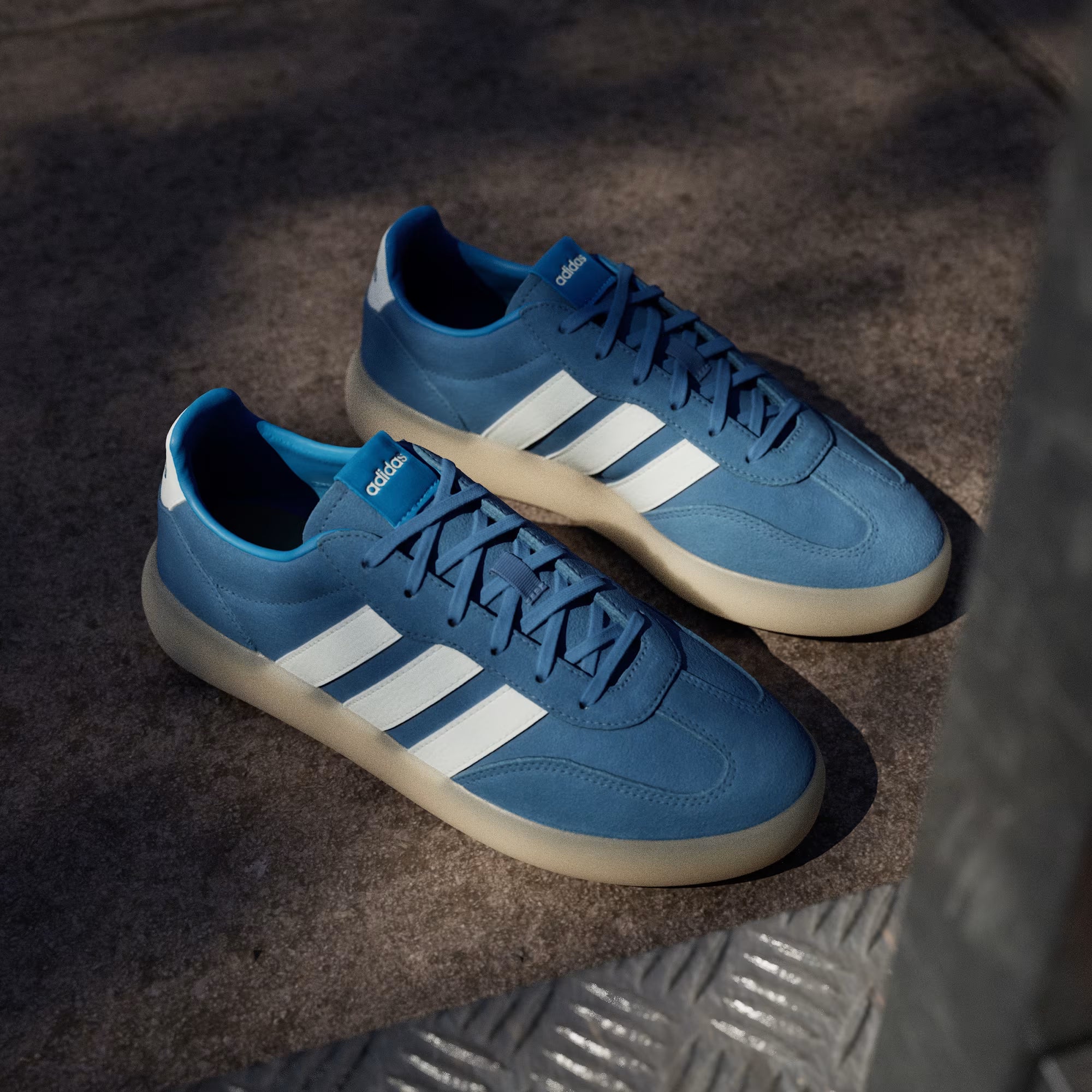 ADIDAS BARREDA DECODE LUX IH1455